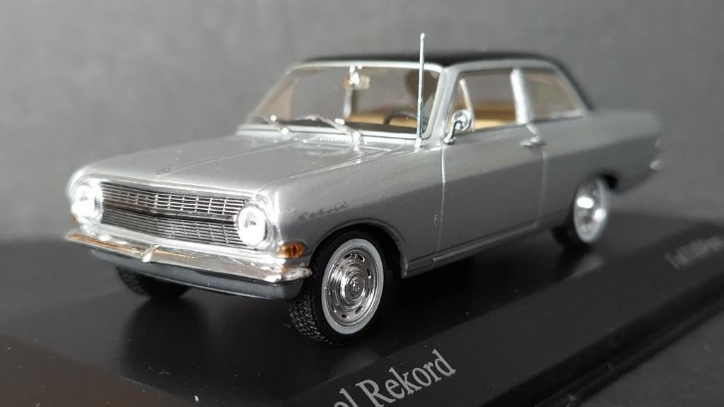 Opel Rekord 1:43 Minichamps Pol, Hobby en Vrije tijd, Modelauto's | 1:43, Auto, Ophalen of Verzenden, Aachen GmbH, MiniChamps