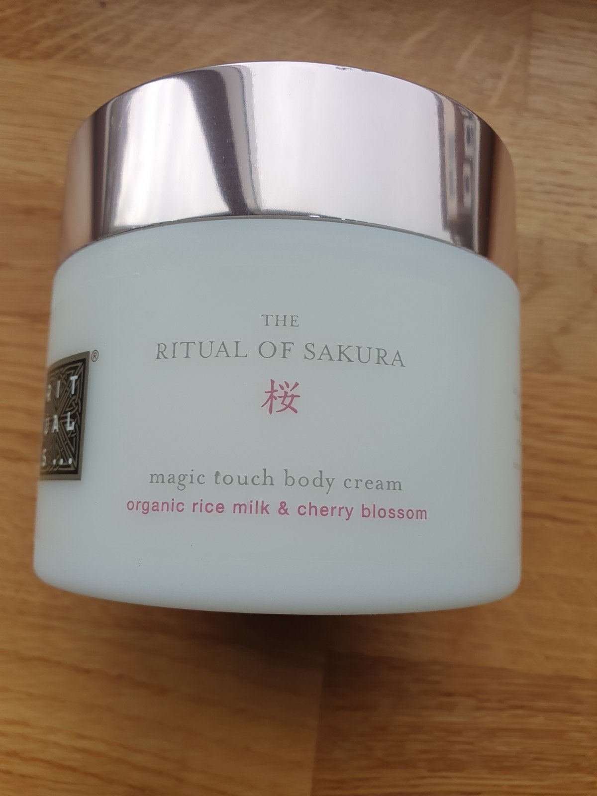Rituals The Ritual of Sakura Magic Touch Body Cream 200ml, Ophalen of Verzenden, Nieuw, Bodylotion, Crème of Olie