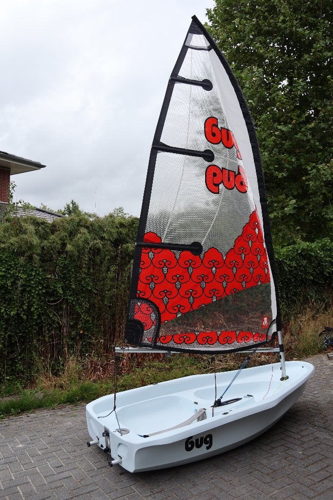 Laser bug, Watersport en Boten, Open zeilboten, Ophalen, Gebruikt, Grootzeil, Polyethyleen