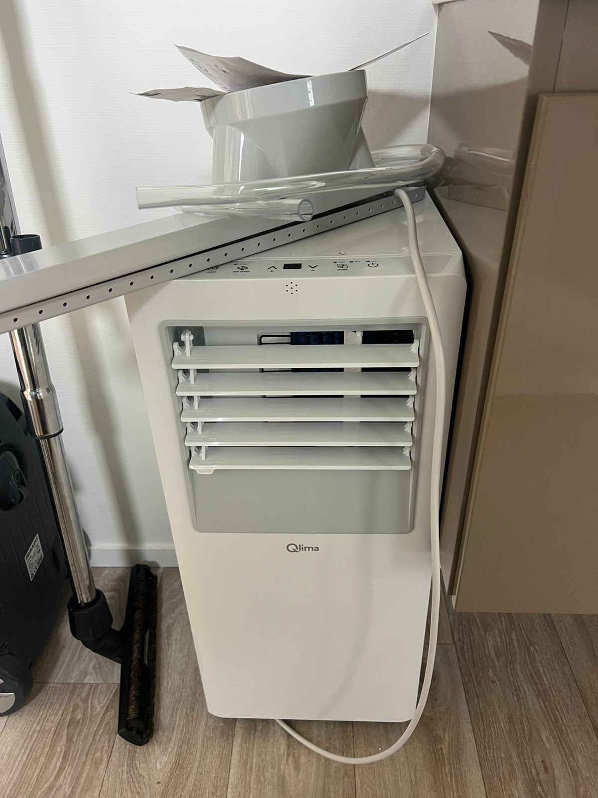 Airco Qlima, Ophalen, Minder dan 60 m³, 3 snelheden of meer, Zo goed als nieuw
