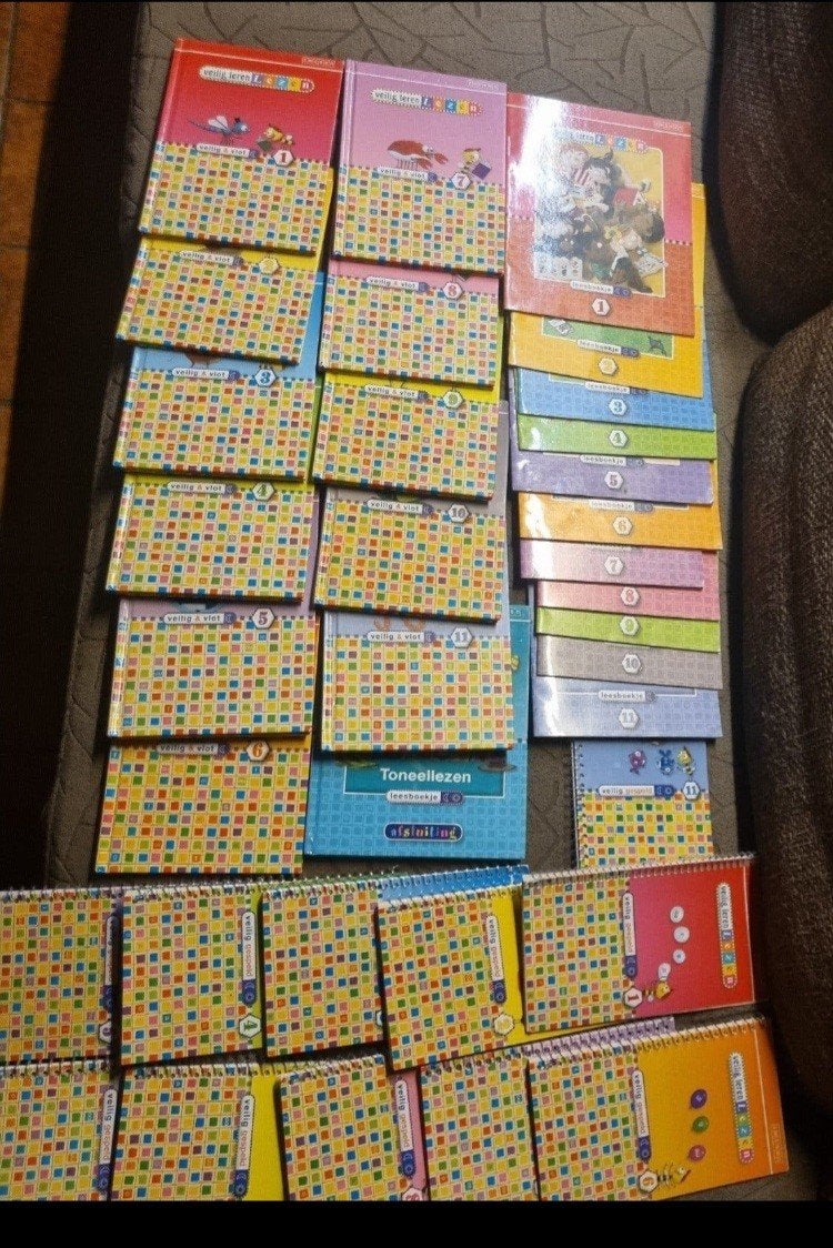 Groep 3 Veilig Leren Lezen leesboek Veilig & vlot  gespeld, Boeken, Ophalen of Verzenden, Gelezen, Diverse auteurs (Veilig Leren Lezen)