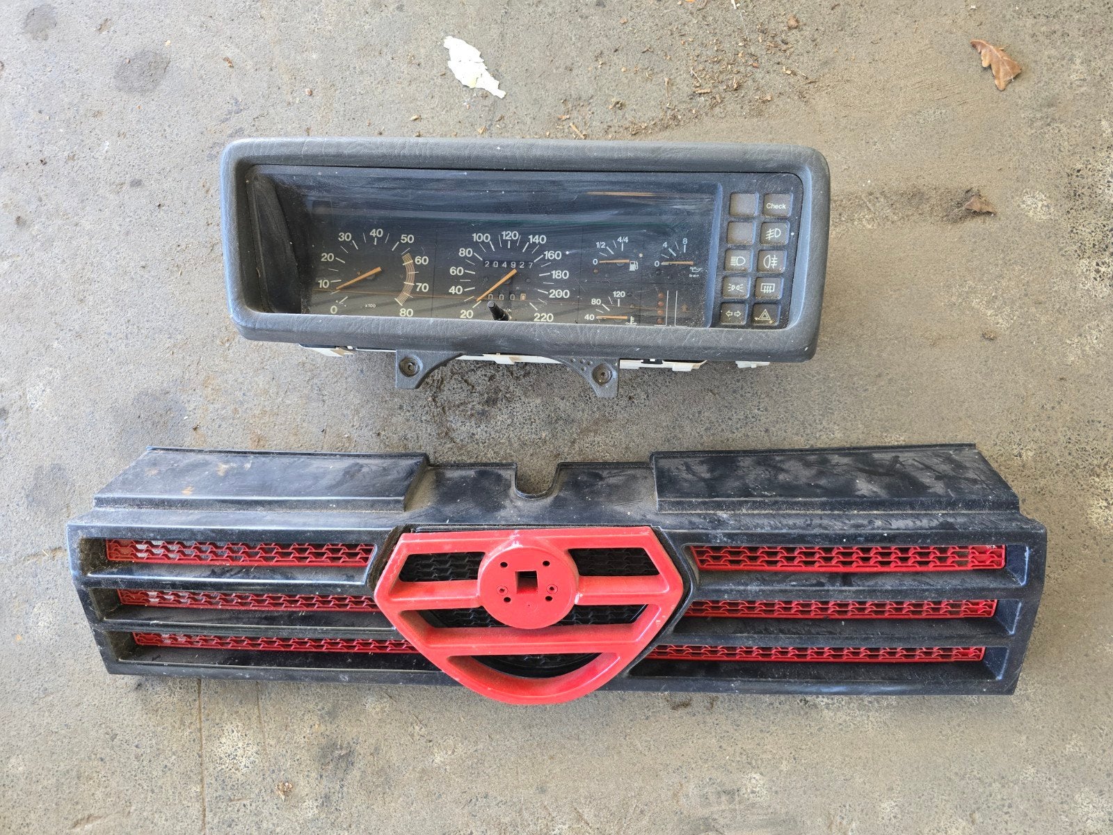 Alfa Romeo 90 Grill en Tellerbak 4 Cilinder Benzine, Ophalen of Verzenden, Alfa Romeo