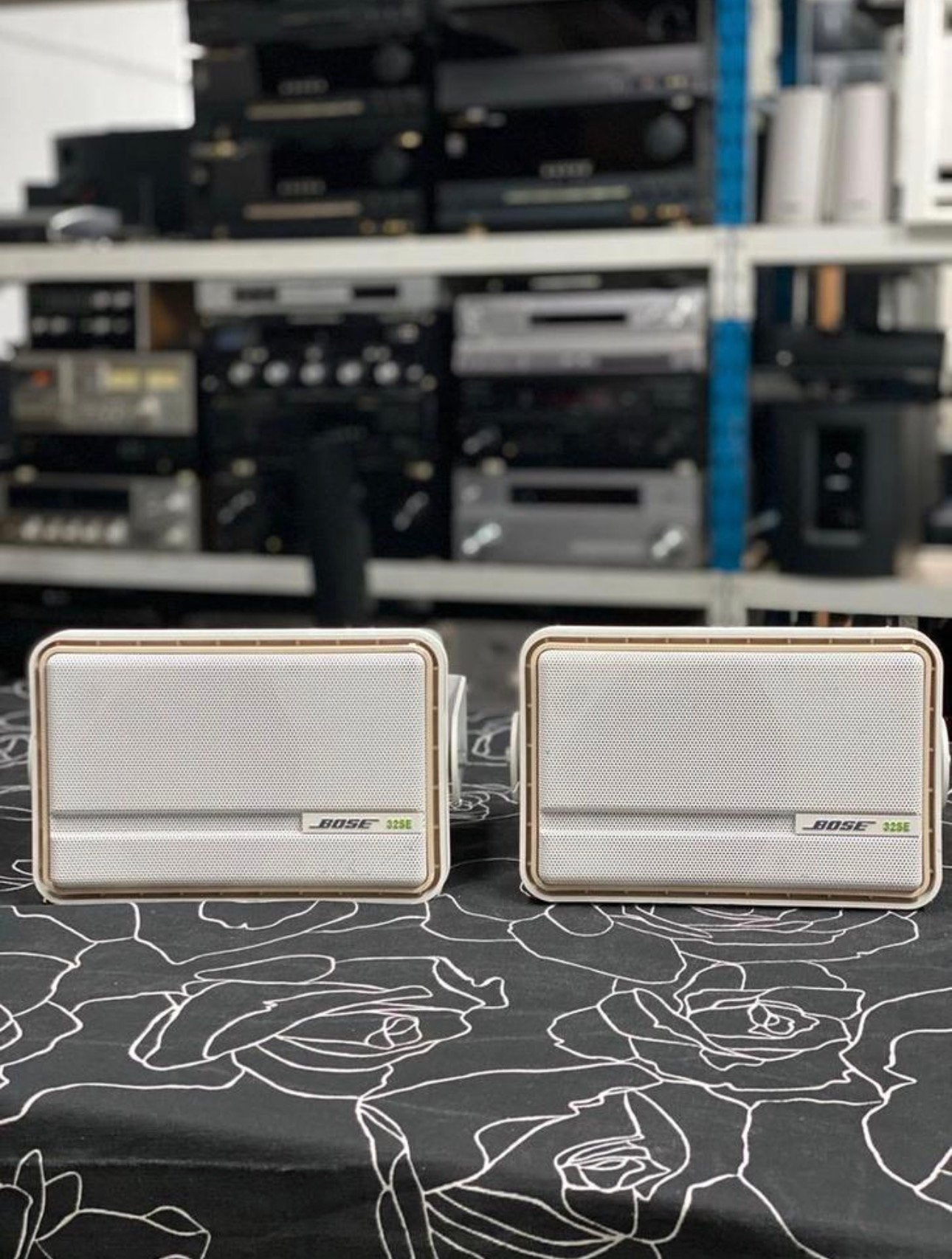 Bose 32 SE luidsprekers., Bose, Gebruikt, Inclusief muurbeugels, Overige typen