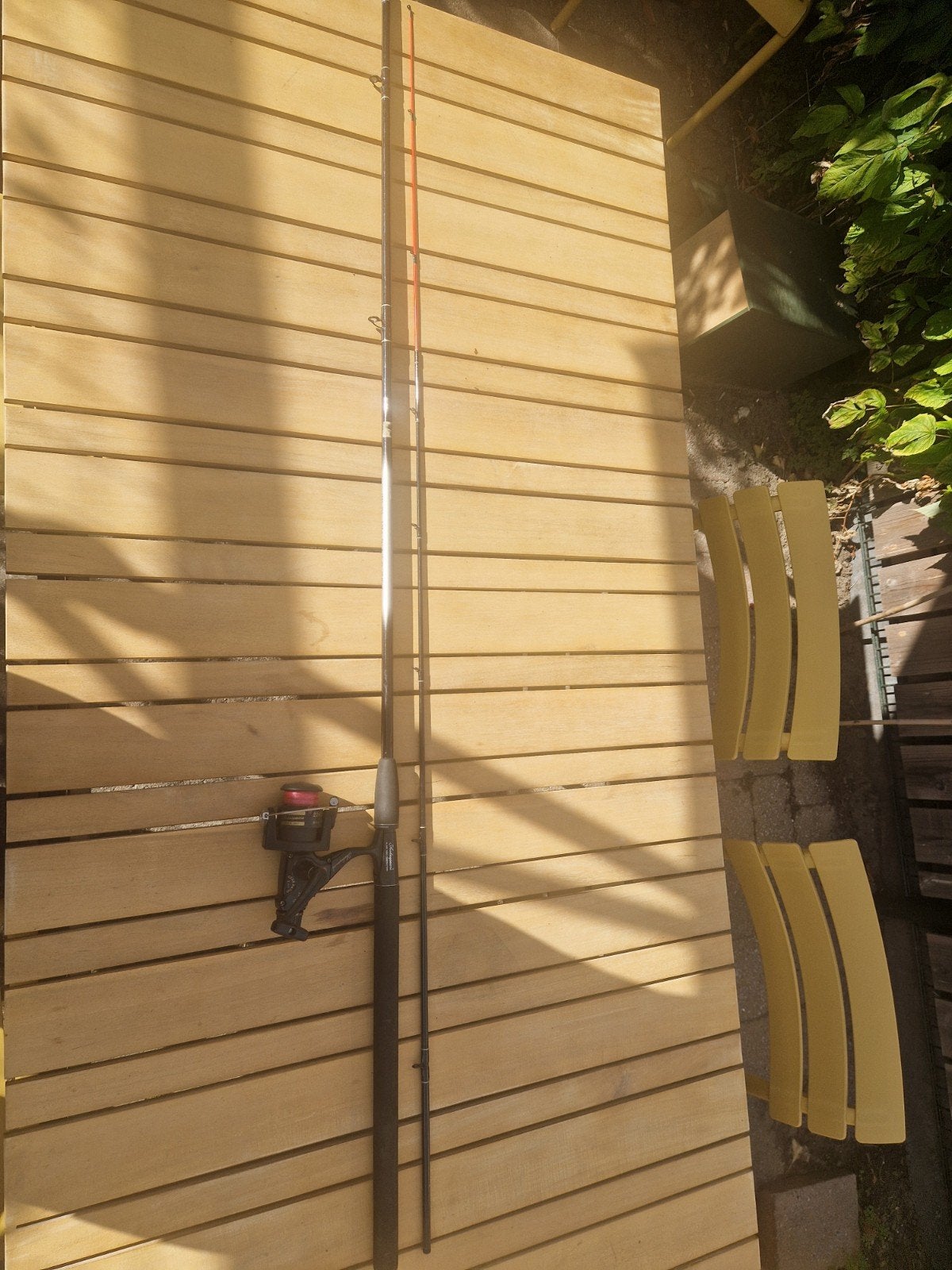 Shakespeare Mustang feeder rod werphengel met Out Cast Molen, Ophalen, Gebruikt, Complete hengel