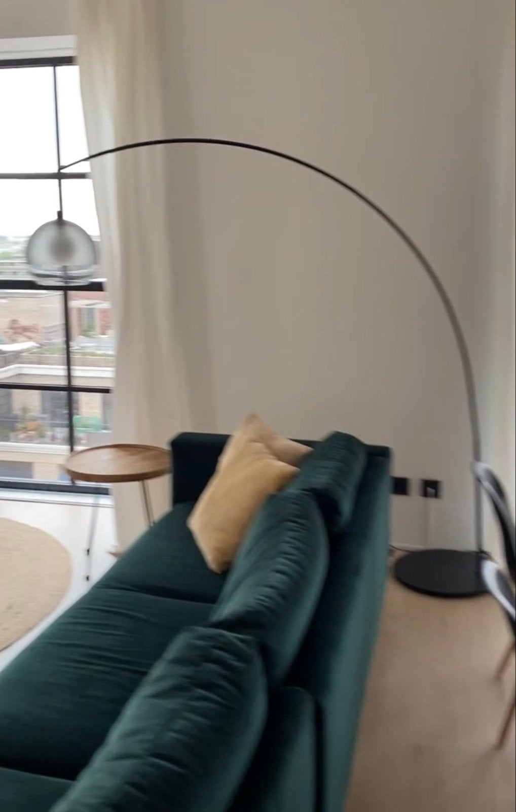 Staande lamp SKAFTET IKEA met glazen kap, Huis en Inrichting, Ophalen, Gebruikt, 200 cm of meer, E27 (groot)