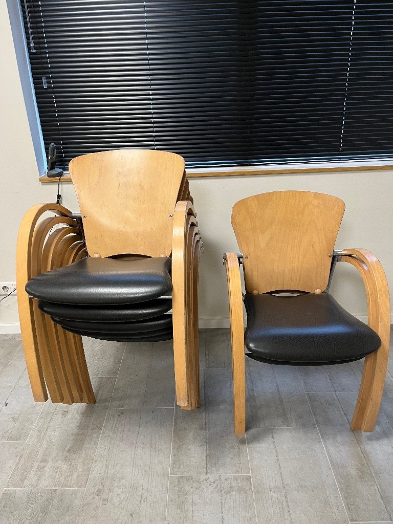 Stoelen design Kembo opstapelbaar 14 stks, Ophalen, Gebruikt, Bruin, Vijf, Zes of meer stoelen