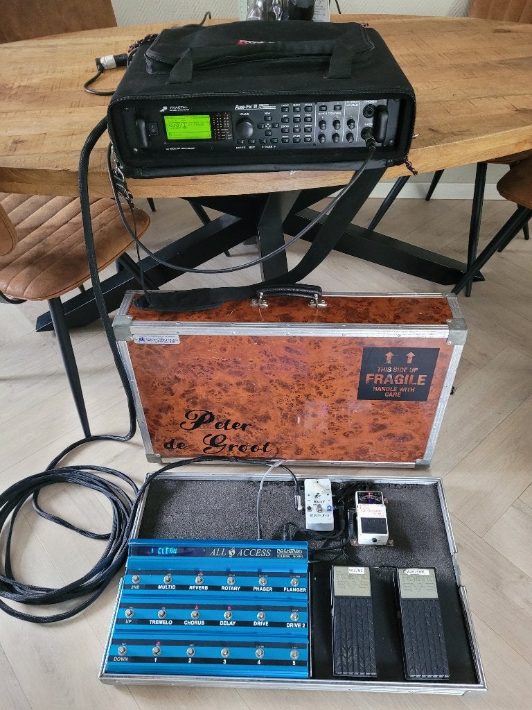 Foto 4 van Fractal Audio Axe-Fx II, complete set om op te treden