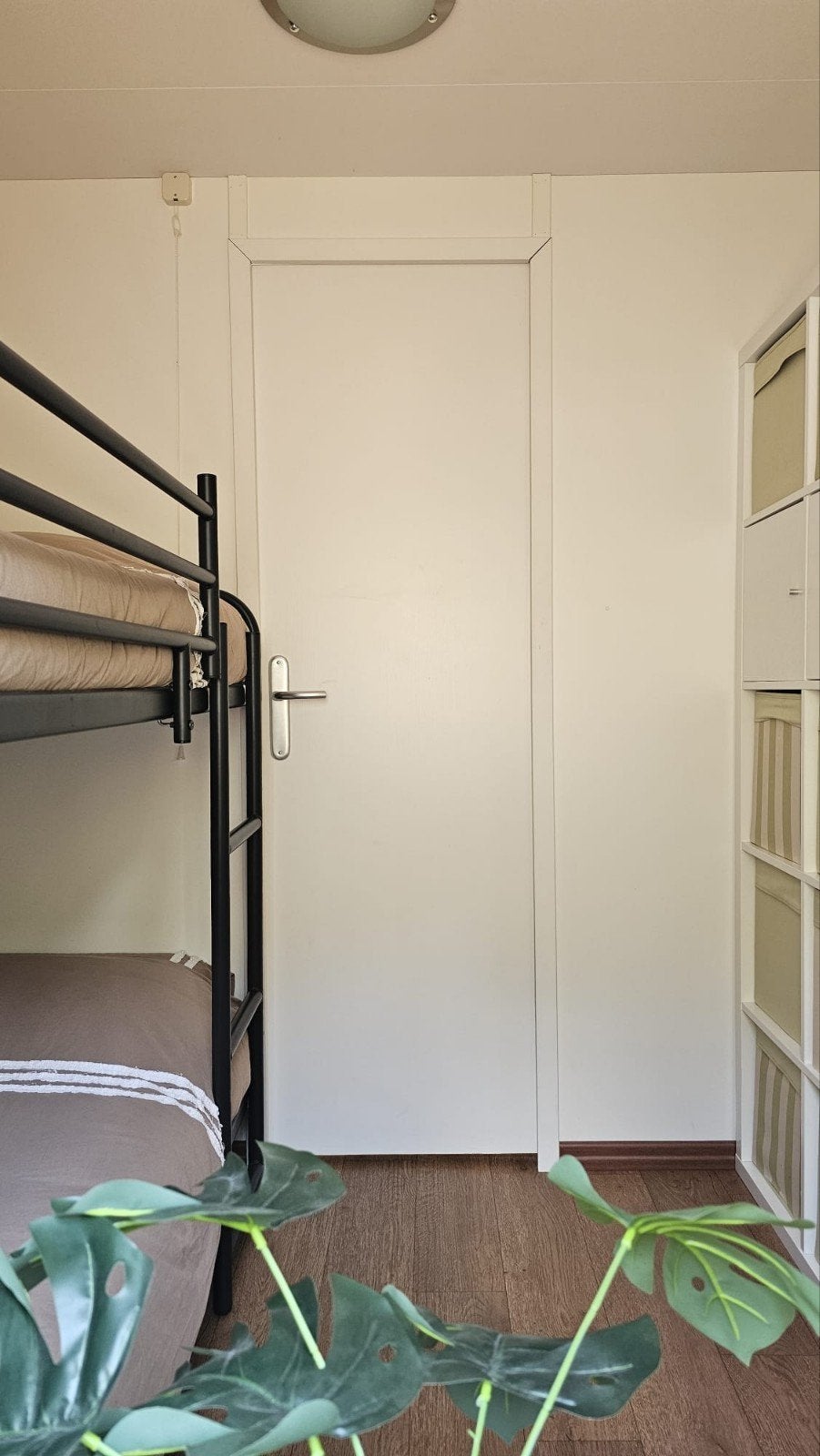 Stevig zwart metalen stapelbed - Zo goed als nieuw, Ophalen, 90 cm, 160 tot 180 cm, Tweepersoons