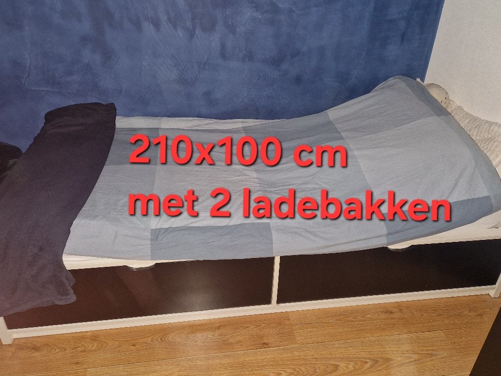 Bed 210x100 cm met 2 ladebakken inclusief lattenbodem, Ophalen, Gebruikt, 100 cm of meer, Lattenbodem