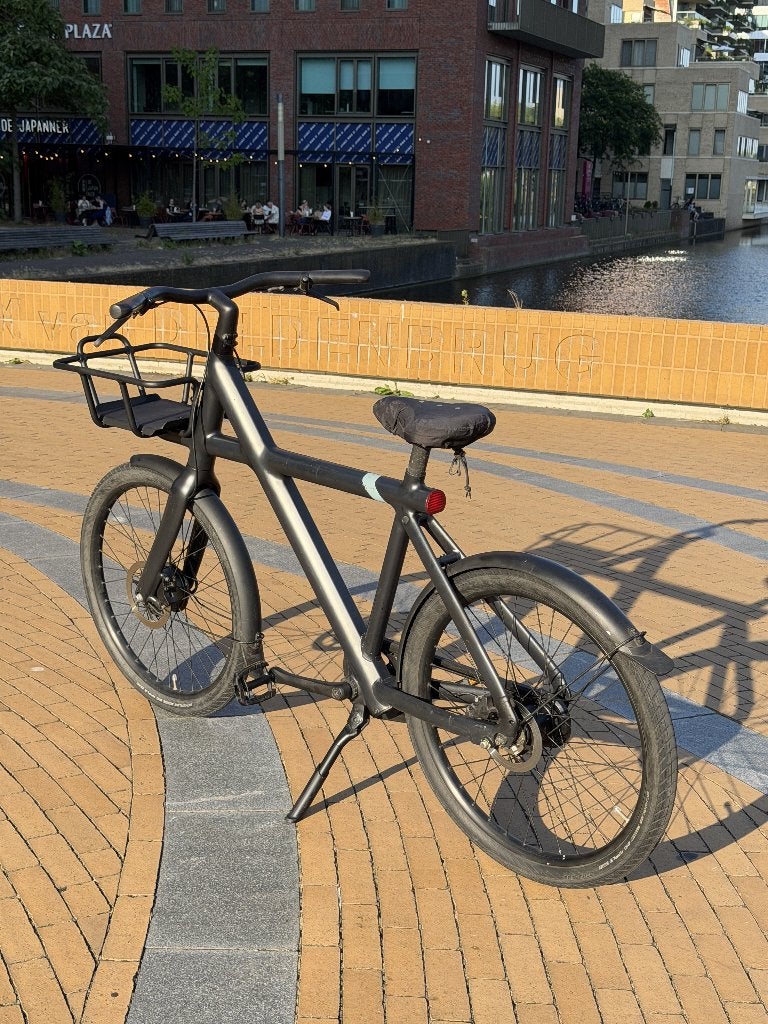 VanMoof X3 Zwart met Voordrager – Vernieuwde E-shifter, Fietsen en Brommers, Ophalen, Zo goed als nieuw, Vanmoof