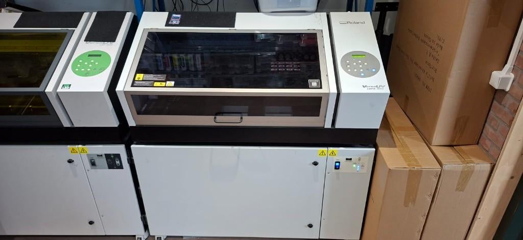 2x Uv flatbed printers Roland UV Lef200 / Lef2-200, Computers en Software, Printers, Ophalen, Kleur printen, Zo goed als nieuw