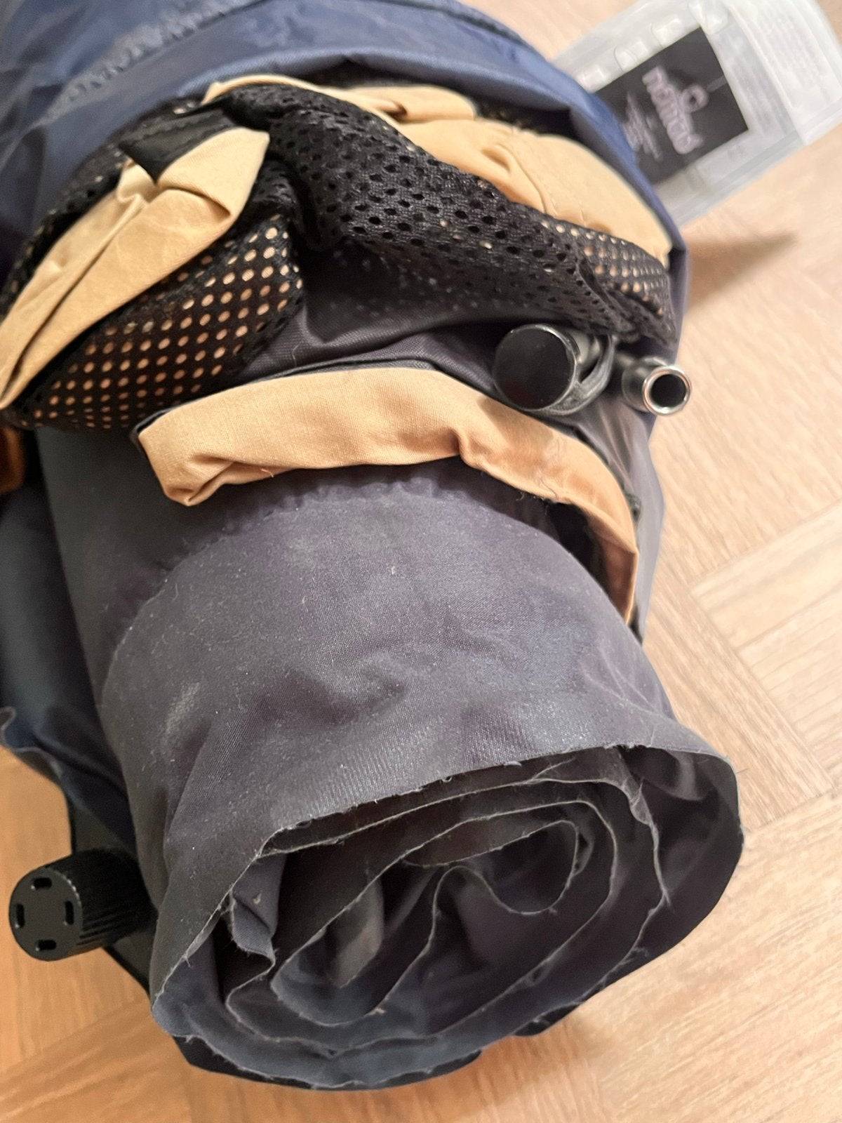 Nomad babytentje met opblaasbaar matrasje, Ophalen, Zo goed als nieuw