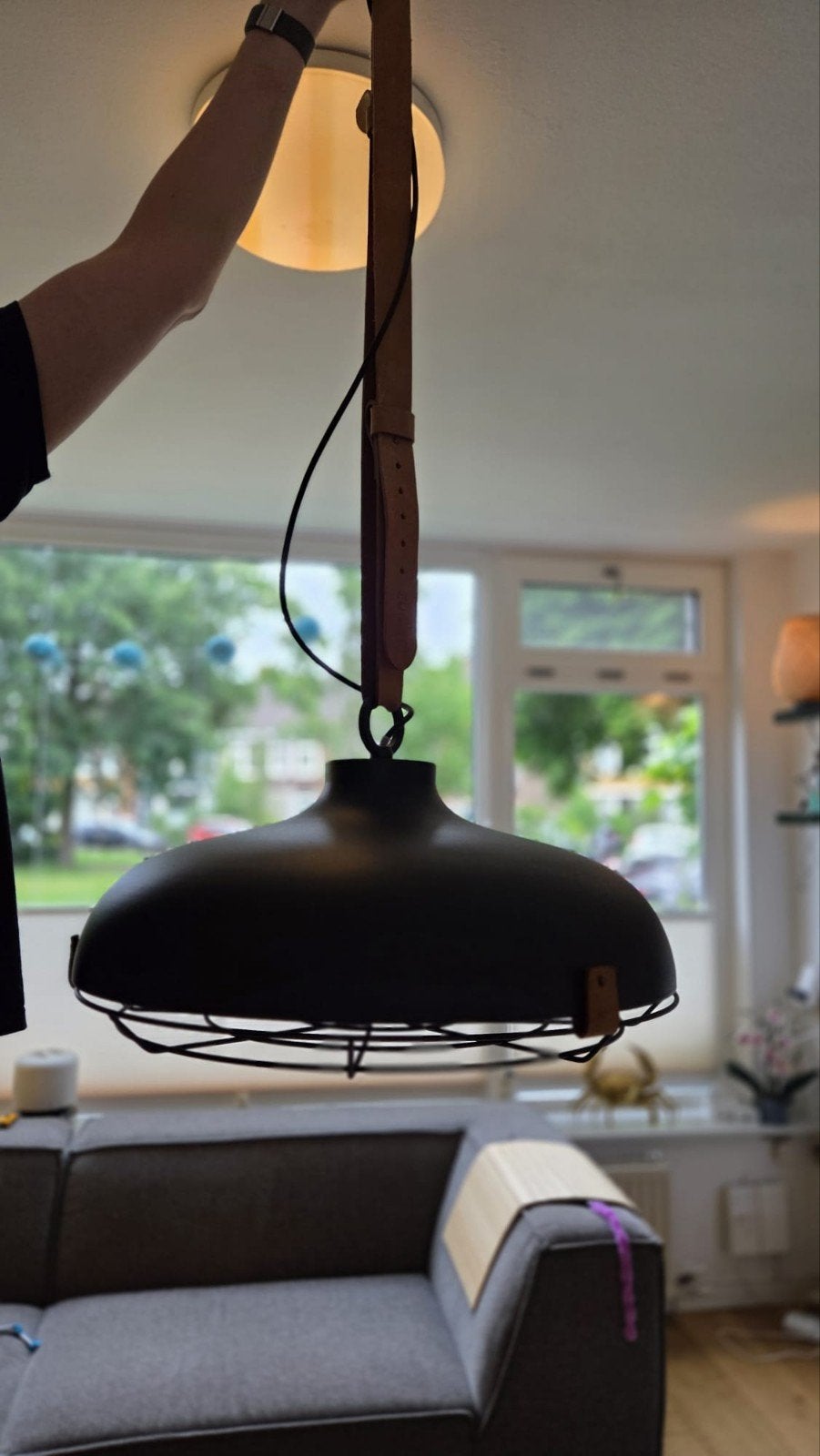 Zuiver hanglamp met leren banden - industrieel design, Gebruikt, 50 tot 75 cm, Overige materialen, Industrieel, Modern