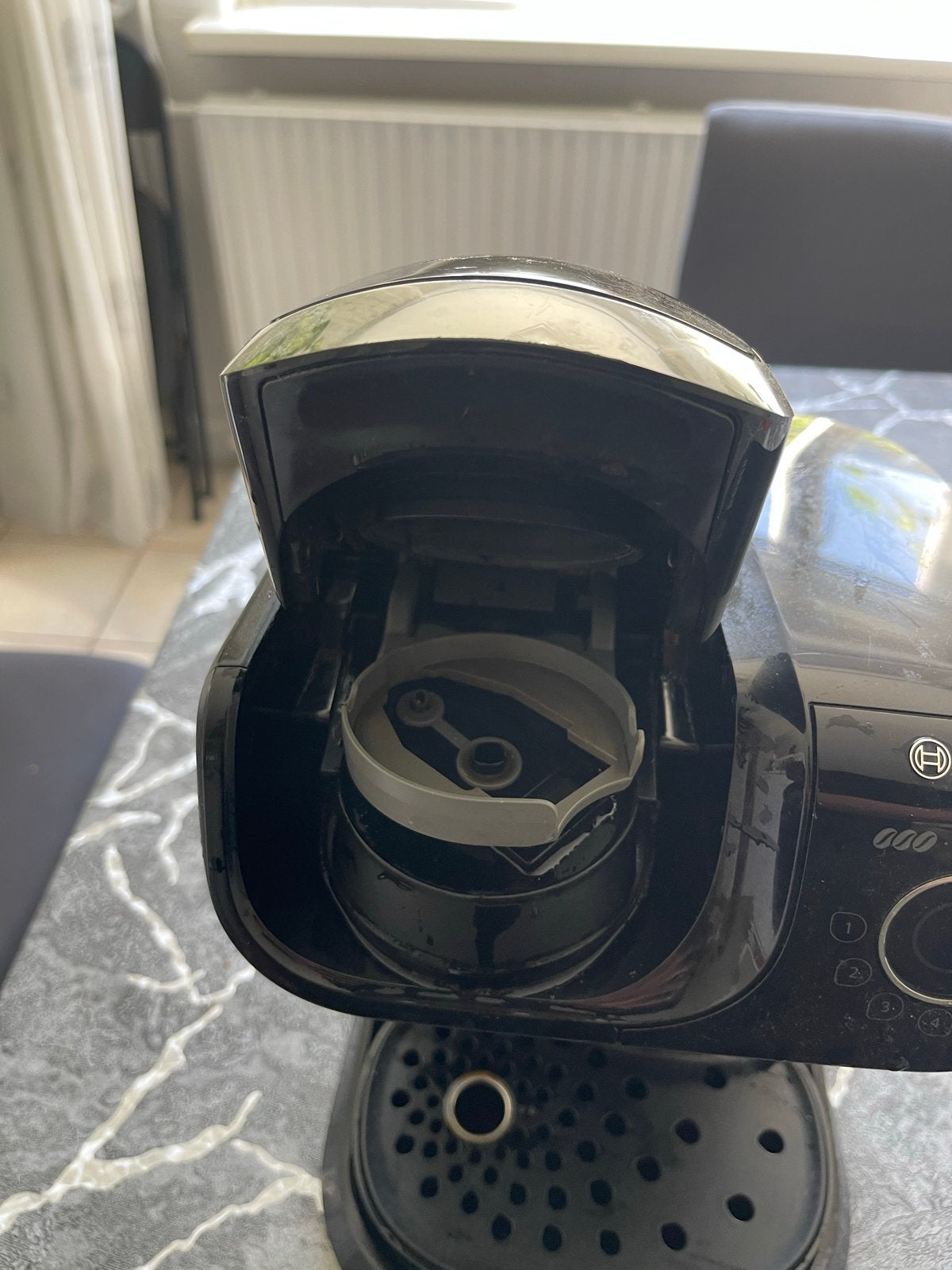 Bosch Tassimo Vivy 2 Koffiezetapparaat Zwart, Ophalen, Koffiemachine, Zo goed als nieuw, 1 kopje