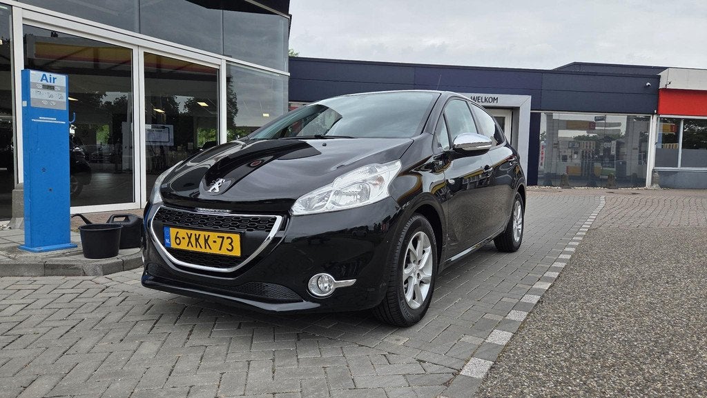 Peugeot 208 1.2 VTi Style, Voorwielaandrijving, Euro 5, Stof, Gebruikt