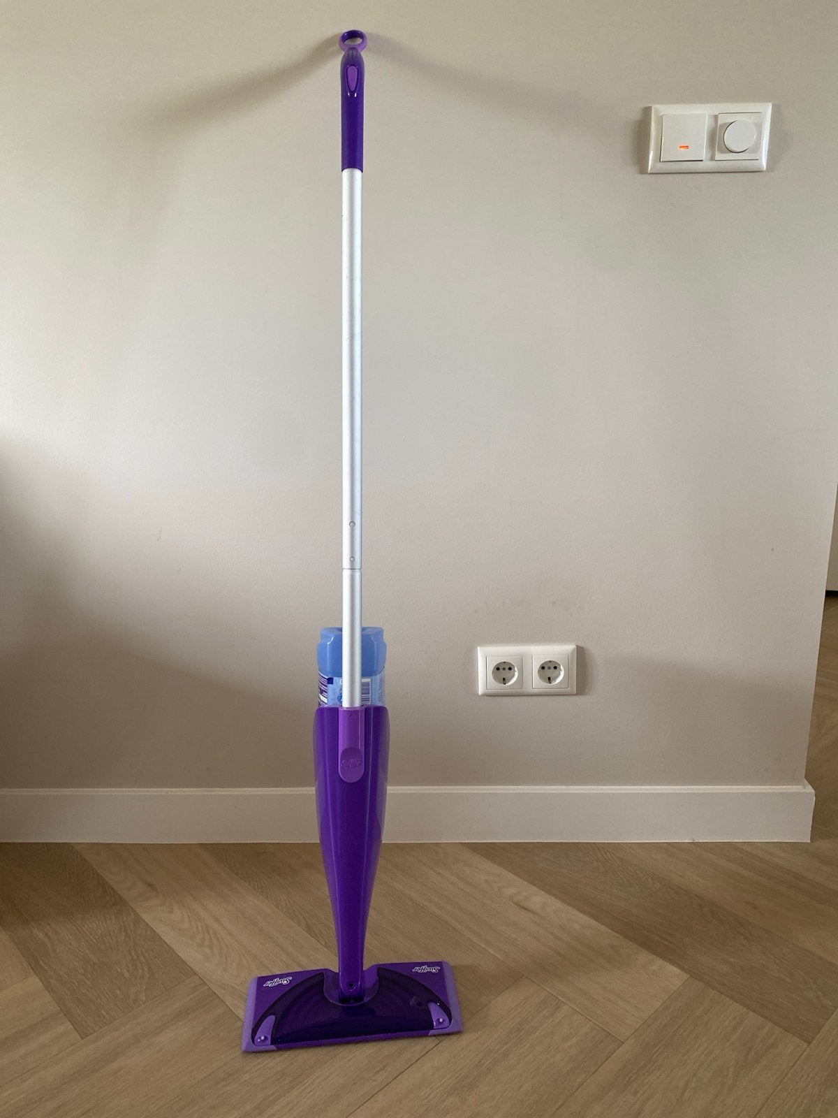 Swiffer WetJet dweilsysteem (zonder doekjes), Ophalen, Mop of Dweil