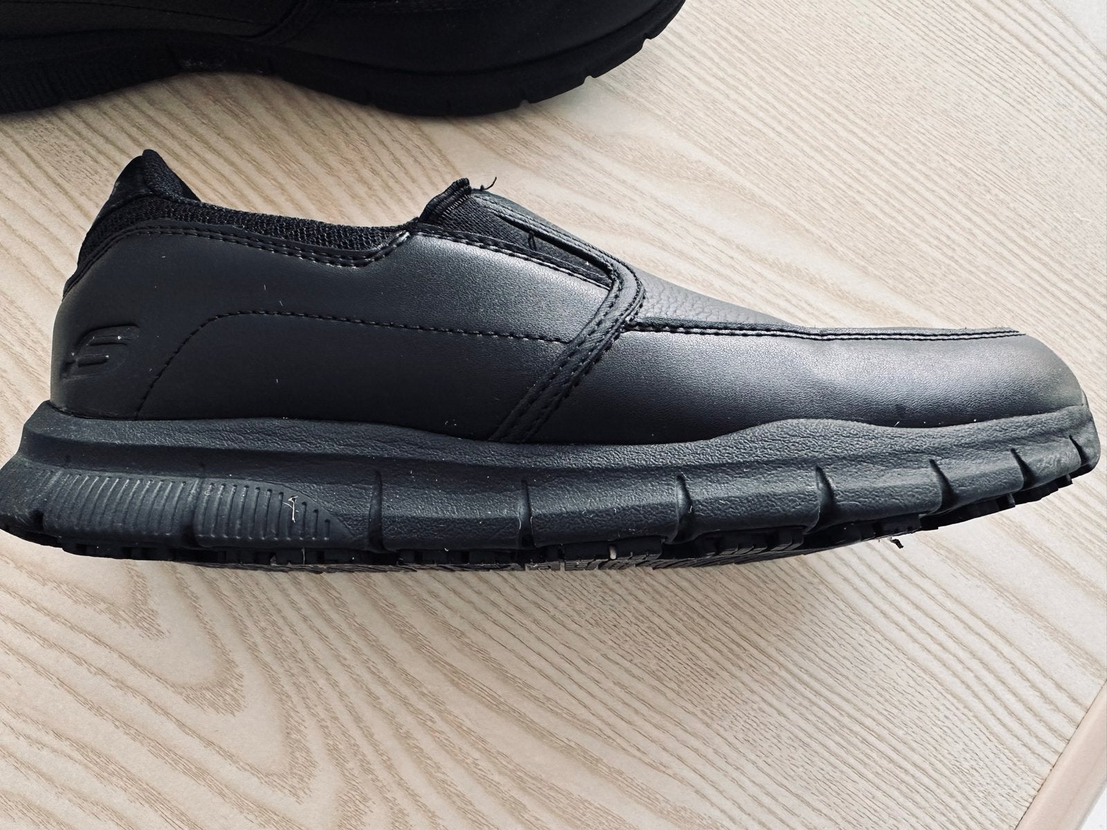 Skechers zwarte instappers - Comfortabele schoenen 40, Kleding | Heren, Ophalen of Verzenden, Gedragen, Zwart, Loafers