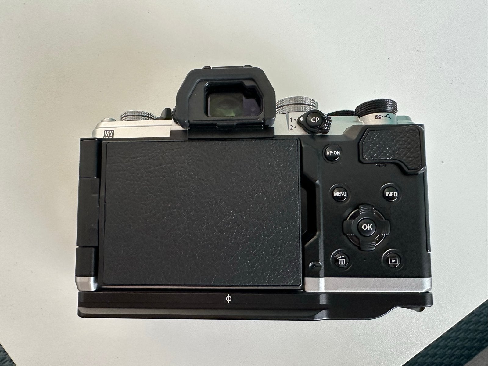 OM System OM-3 Systeemcamera - 200 kliks, Ophalen, Beeldstabilisatie, Zo goed als nieuw, Olympus