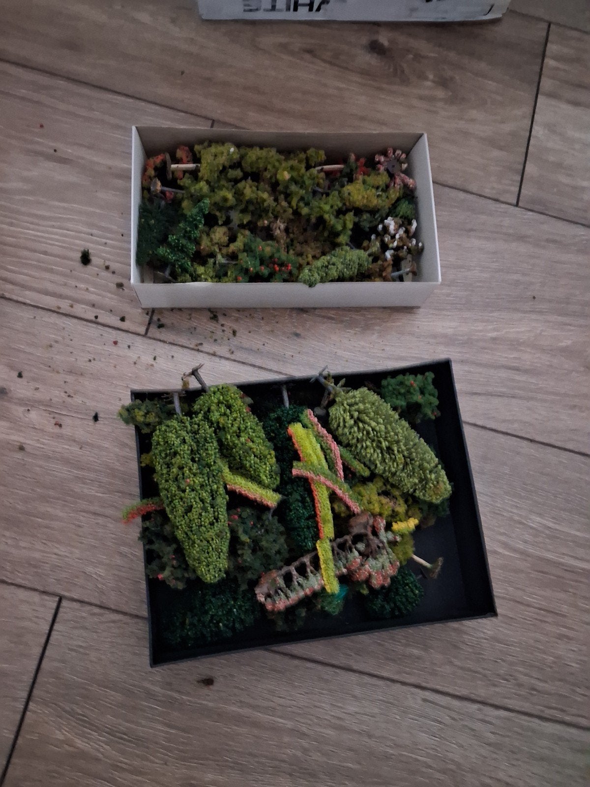 50 stuks boompjes en struikjes h0 schaal, Ophalen, Zo goed als nieuw, Gelijkstroom of Wisselstroom, Natuur