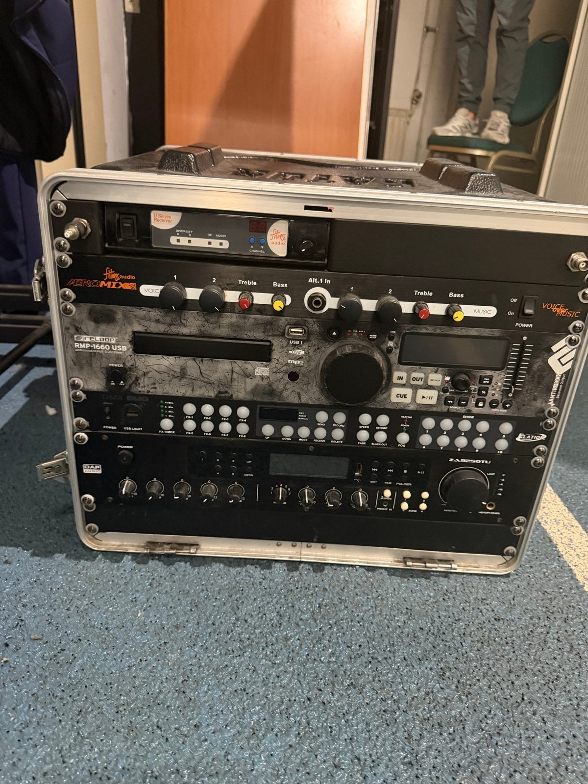 Professionele DJ Set in Gator Rackcase