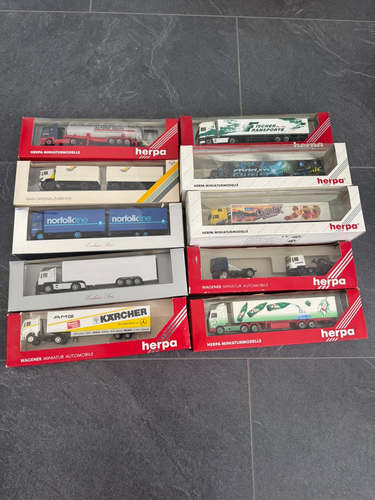 Grote verzameling Herpa miniatuur vrachtwagens, Ophalen, Zo goed als nieuw, Bus of Vrachtwagen, Herpa
