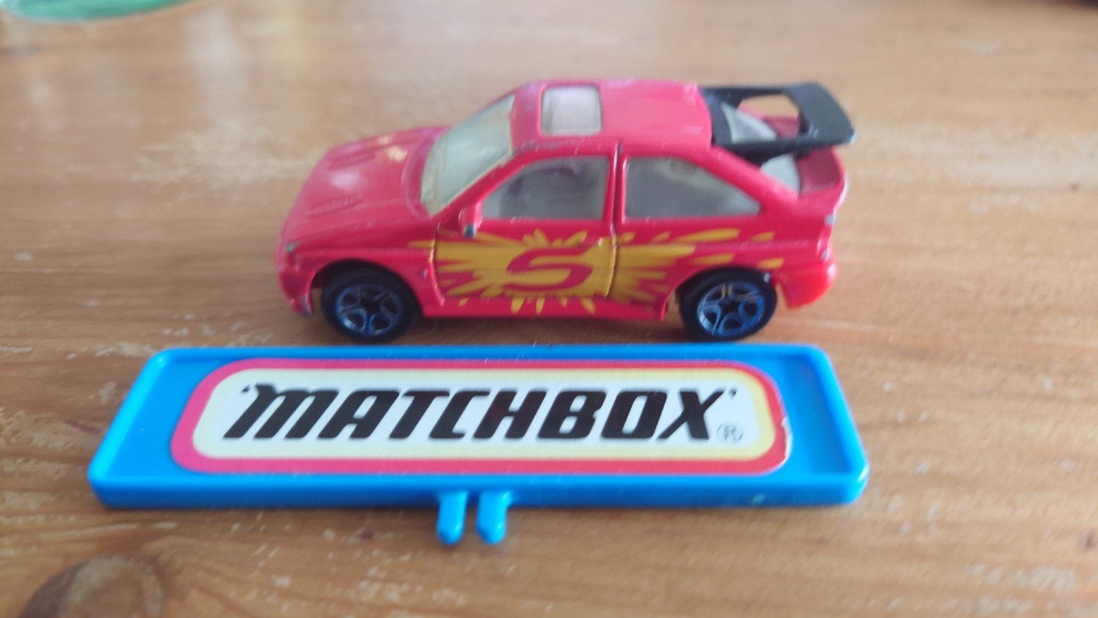 Matchbox Ford Escort RS Cosworth - Rood met vlammen, Ophalen of Verzenden