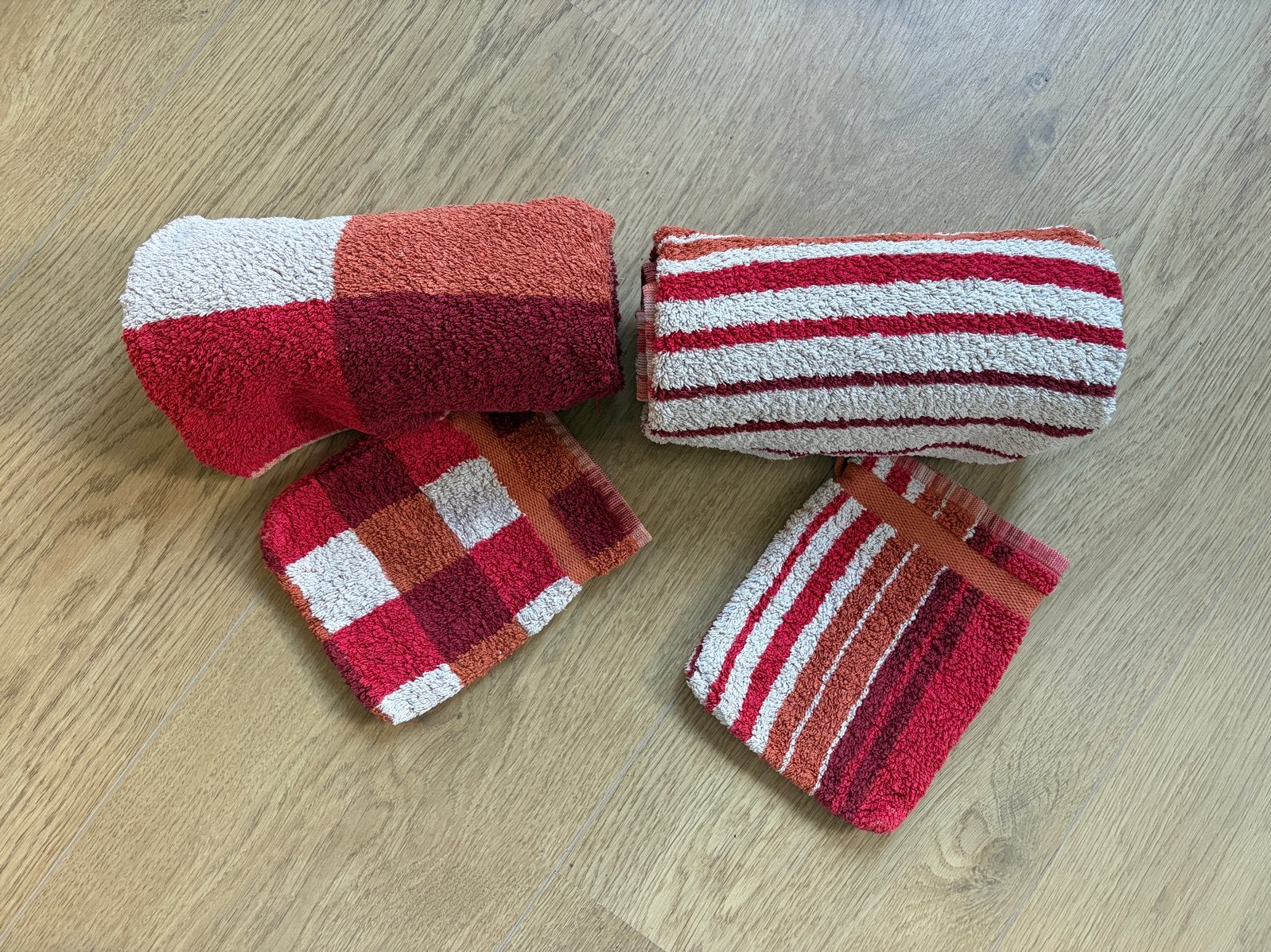 Set van 2 rode handdoeken en 2 washanden - Vandyck Ranger, Gebruikt, Handdoek, Rood, Vandyck