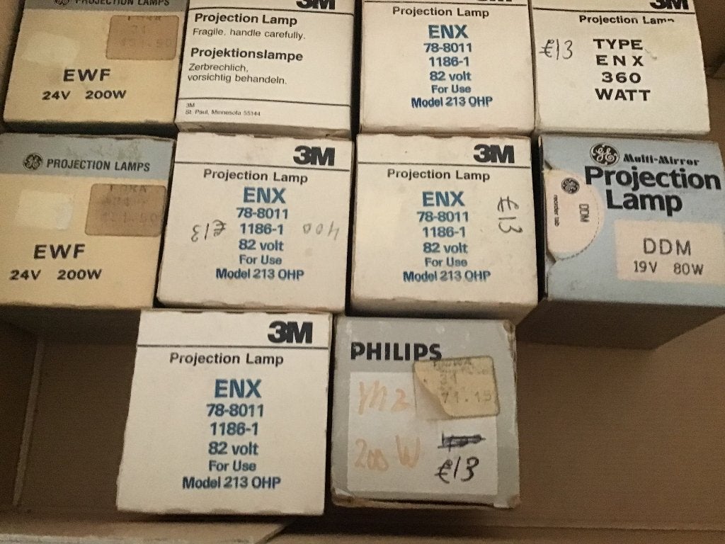 Diaprojector lampjes, Ophalen of Verzenden, Nieuw