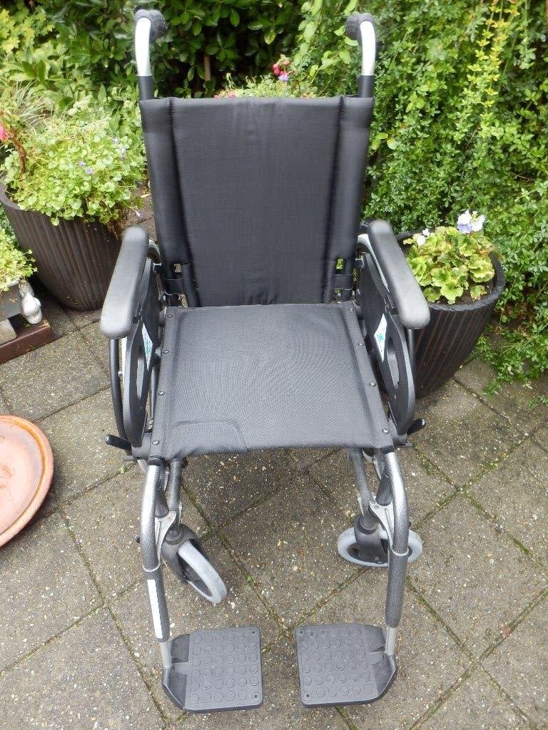 Aluminium Rolstoel merk Minos 16,5 kg, Ophalen, Inklapbaar, Zo goed als nieuw, Duwrolstoel