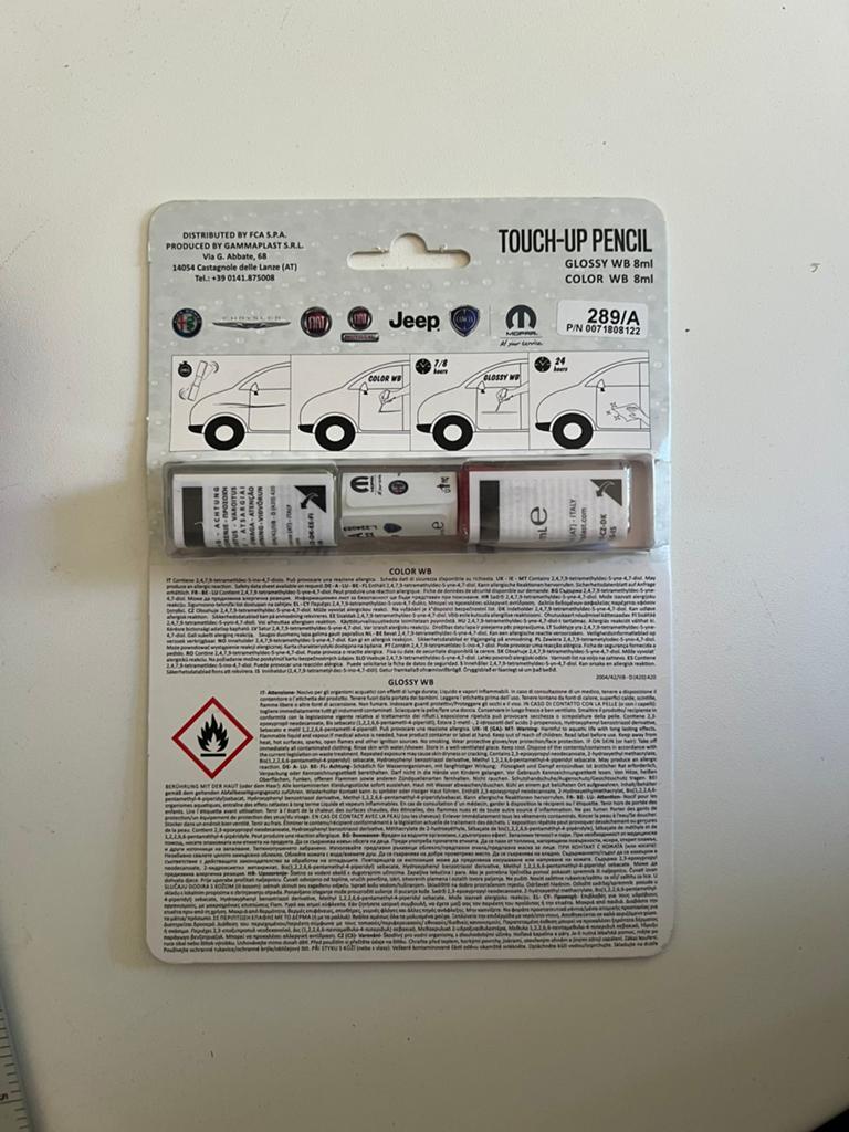 Rode lakstift voor alfa, fiat, lancia etc., Auto diversen, Auto-accessoires, Ophalen of Verzenden, Zo goed als nieuw