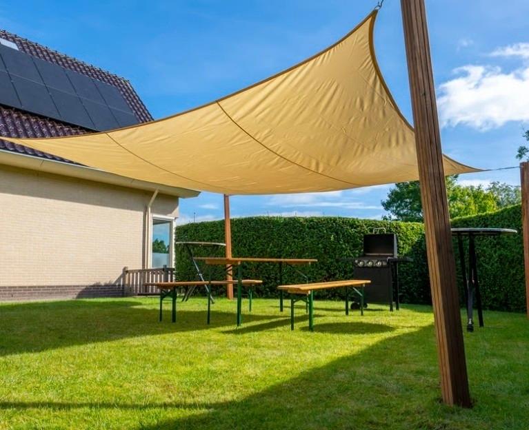 Schaduwdoek ( waterdicht 4x4m beige), nieuw in doos, Ophalen of Verzenden, Nieuw