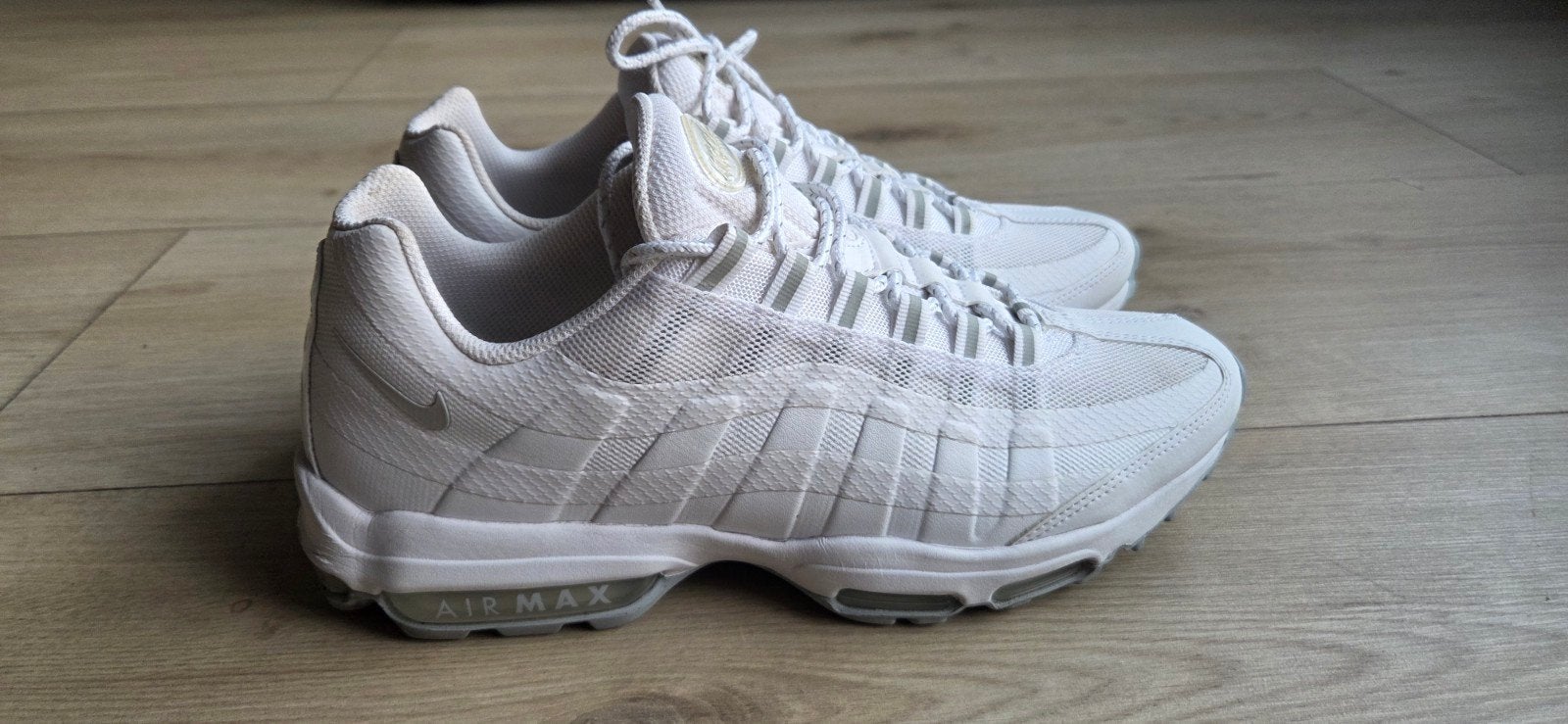 Nike Air Max maat 44, Wit, Nike, Ophalen of Verzenden, Sneakers of Gympen