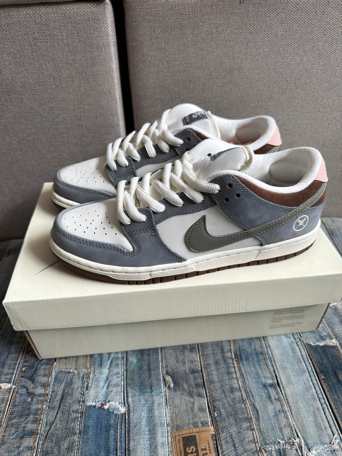 Nike SB Dunk Low Pro QS Yuto Horigome maat 40,5, Nieuw, Ophalen of Verzenden, Sneakers of Gympen, Grijs