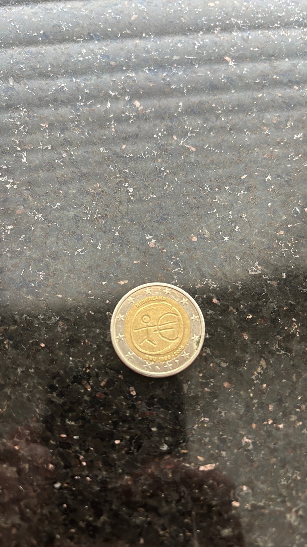 Speciale 2 euro munt, Ophalen