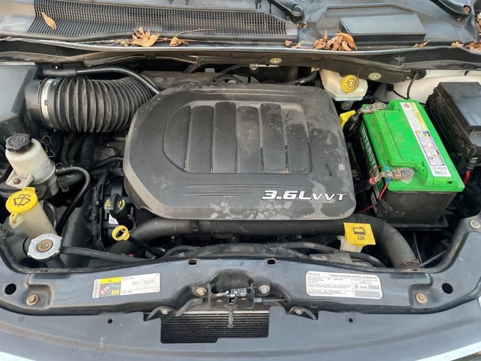Motor van een Chrysler Town & Country, Gebruikt, -, Ophalen of Verzenden, -