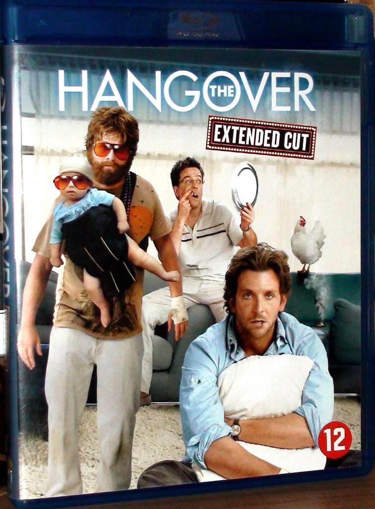 2 blu ray the hangover en dvd hangover 2, Ophalen of Verzenden, Zo goed als nieuw, Humor en Cabaret