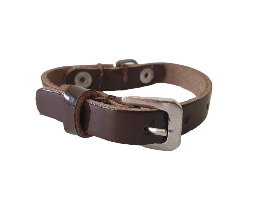 ALOKÉ Laklederen Halsband Bruin Nekomtrek 13,5-17,5 cm -30%!, Ophalen of Verzenden, Nieuw