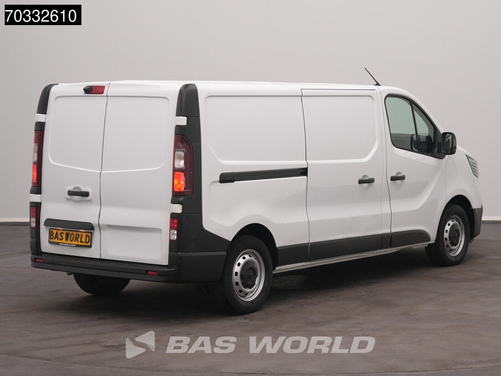Renault Trafic 130pk L2H1 Navi Camera Airco Cruise L2 Airco, Auto's, Gebruikt, Euro 6, 4 cilinders, Renault