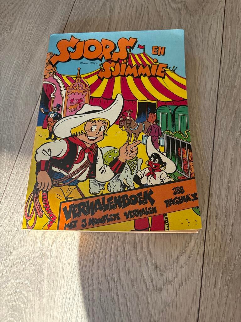 Sjors en Sjimmie Verhalenboek, Eén stripboek, Ophalen of Verzenden, Gelezen