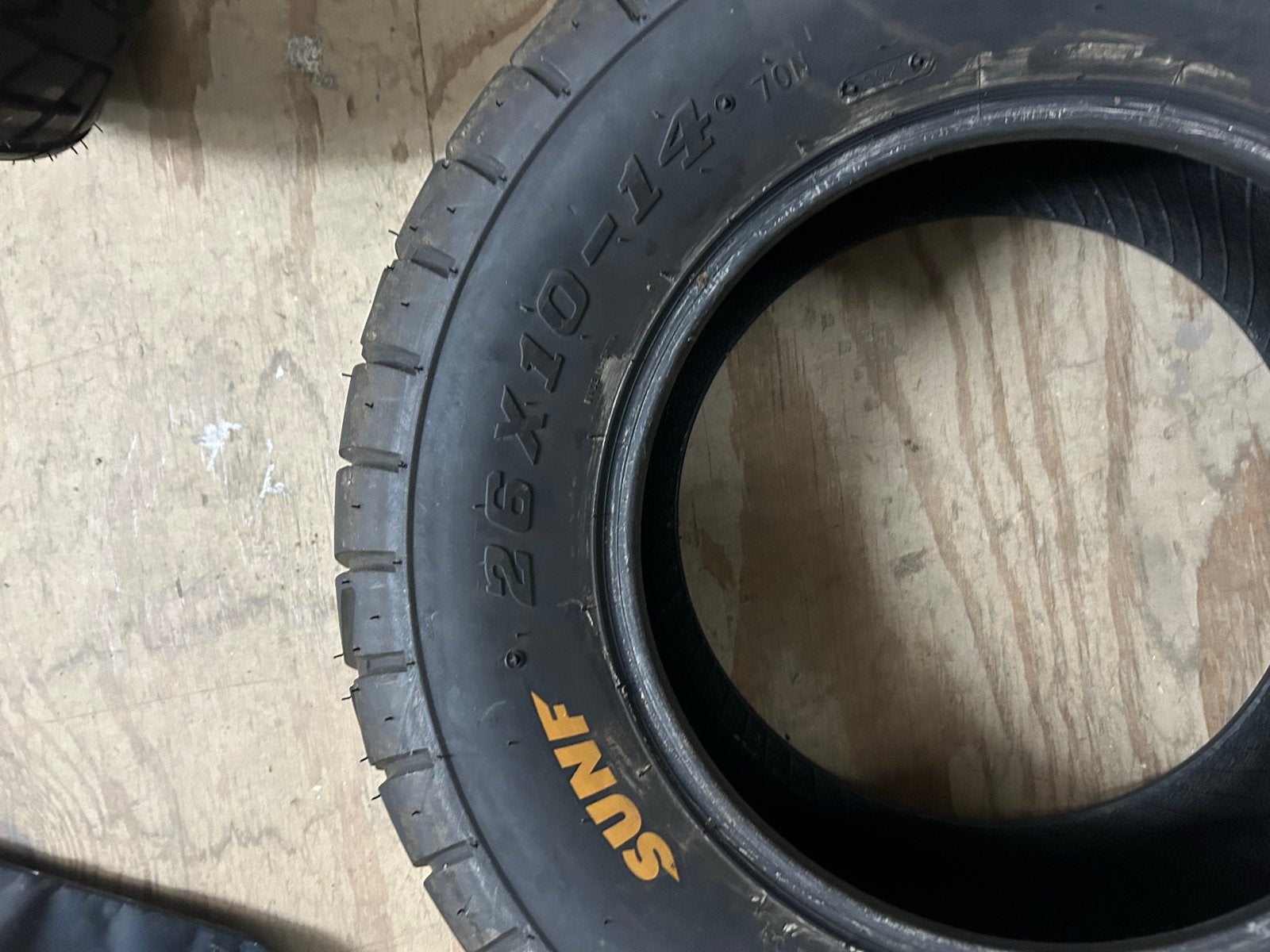 Sunf Quad Banden 25x8-14 en 26x10-14 - Zo goed als nieuw, Ophalen of Verzenden, Gebruikt