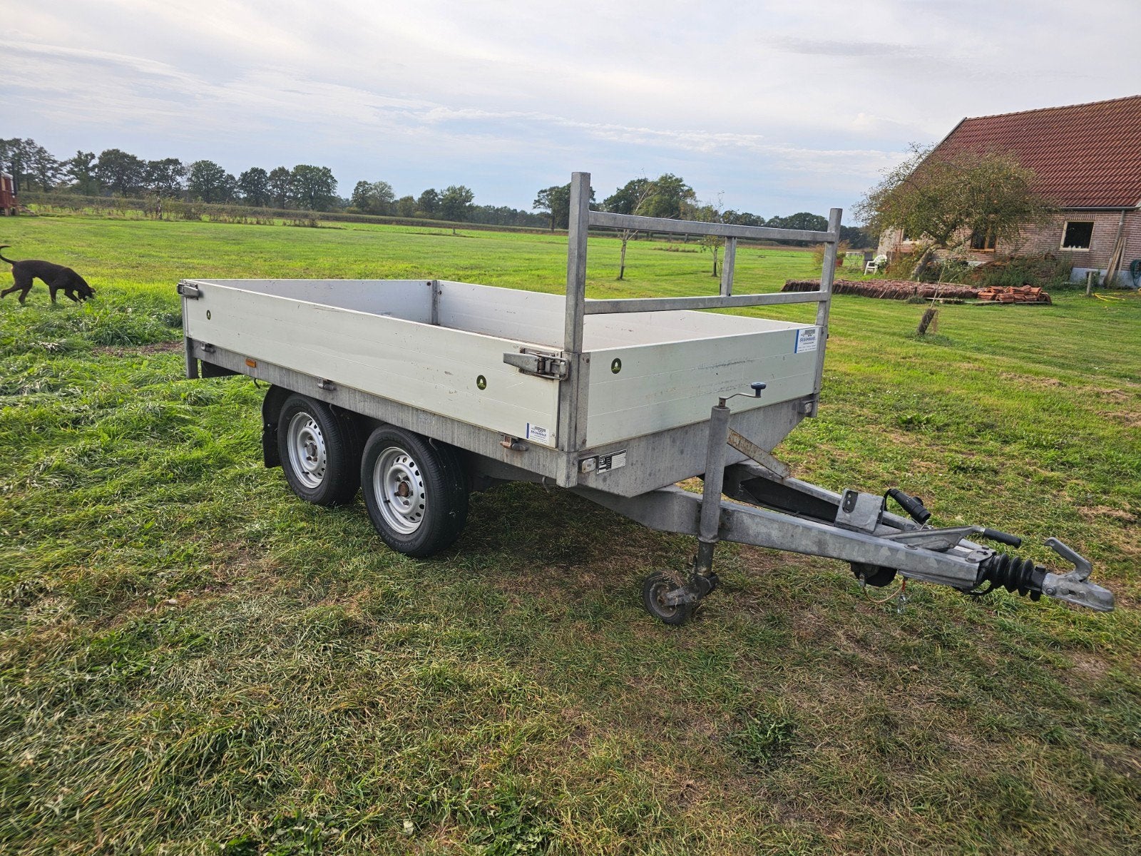 Hapert 2700kg tandemasser, stalen bodem., Ophalen, Gebruikt