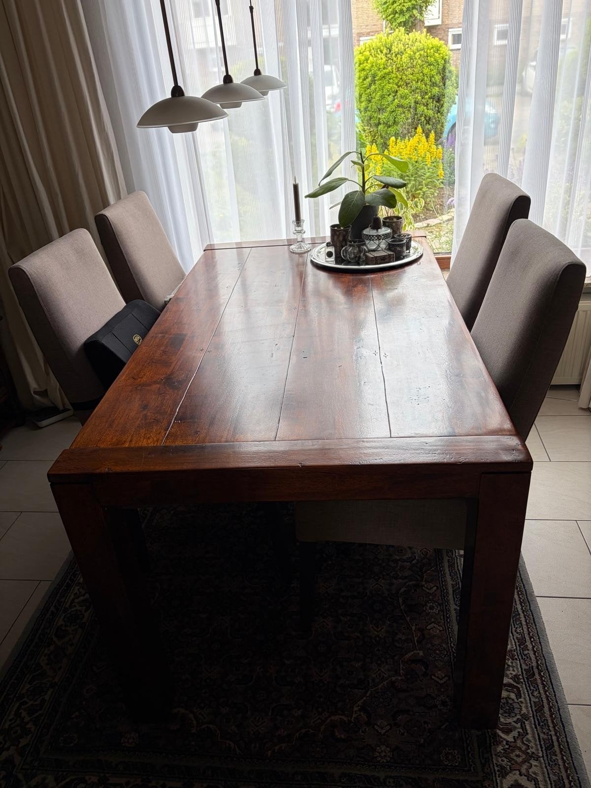 Eettafel koloniaal, Ophalen, 4 tot 6 stoelen