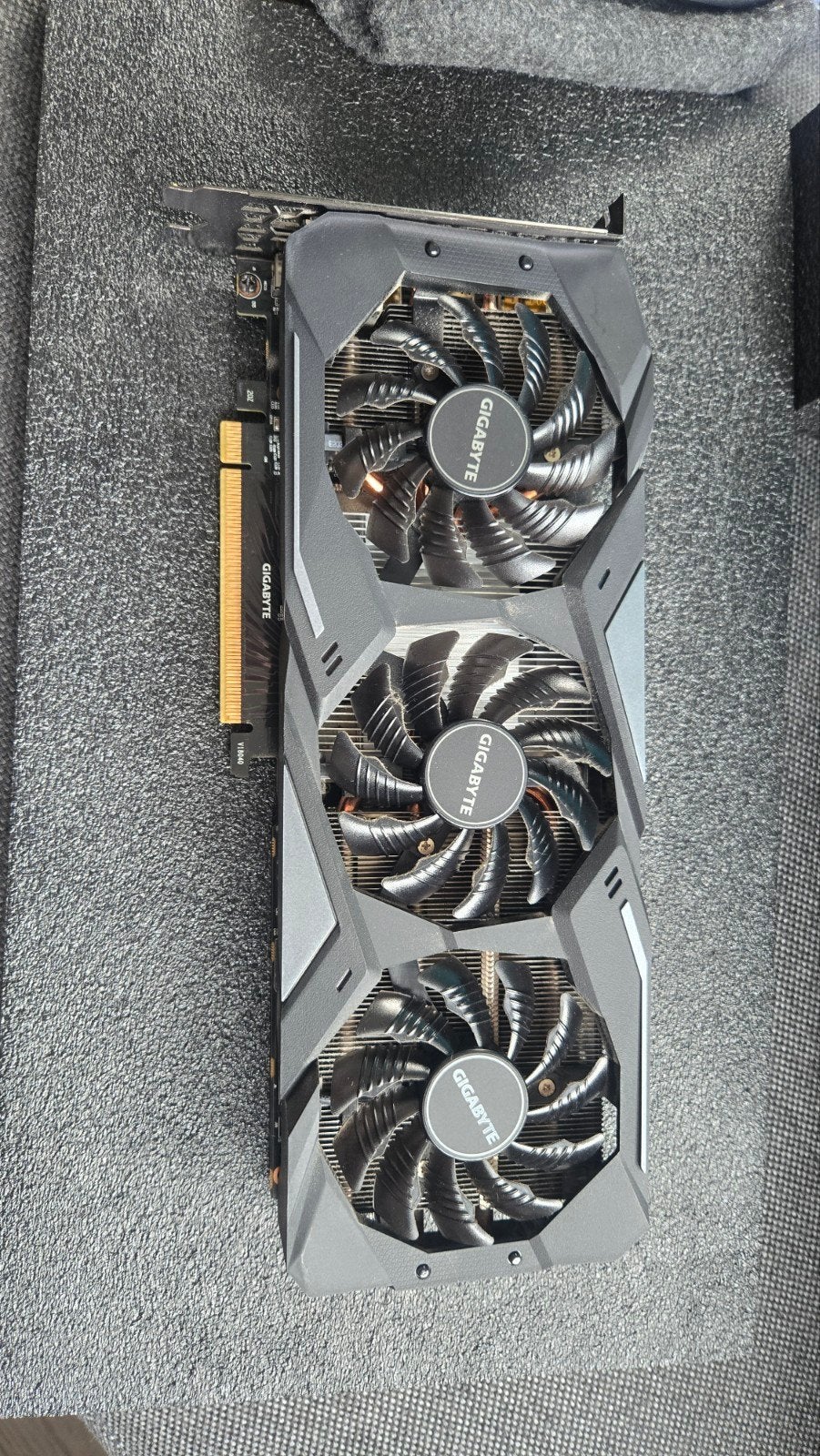 GIGABYTE GeForce RTX 2070 GAMING OC 8G Videokaart, Computers en Software, Ophalen, PCI-Express 3, Gebruikt, GDDR6