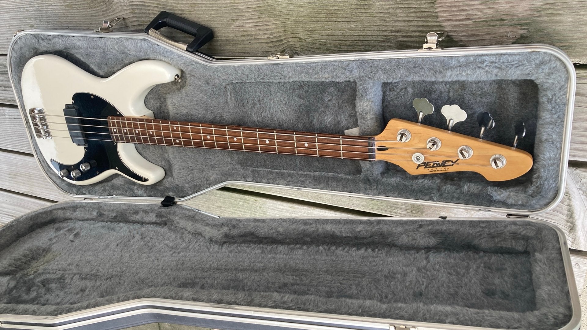 Peavey Forum Bas USA Gemaakt, Muziek en Instrumenten, Ophalen of Verzenden, Gebruikt, Elektrisch