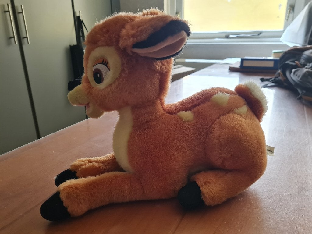Originele Disney Bambi Knuffel - 33cm lang, 25cm hoog, Disney, Overige typen, Ophalen of Verzenden, Met label