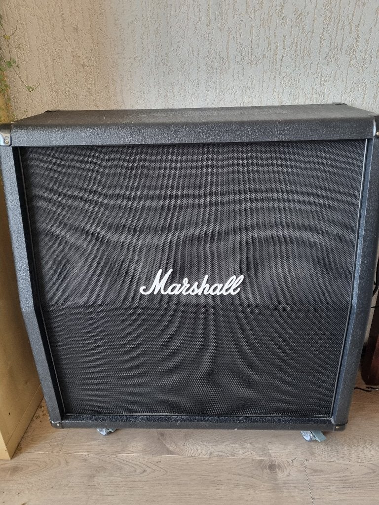 Marshall angle 4x12" met low-end monster G12K-100  speakers, Muziek en Instrumenten, Ophalen, Gebruikt, Gitaar, 100 watt of meer