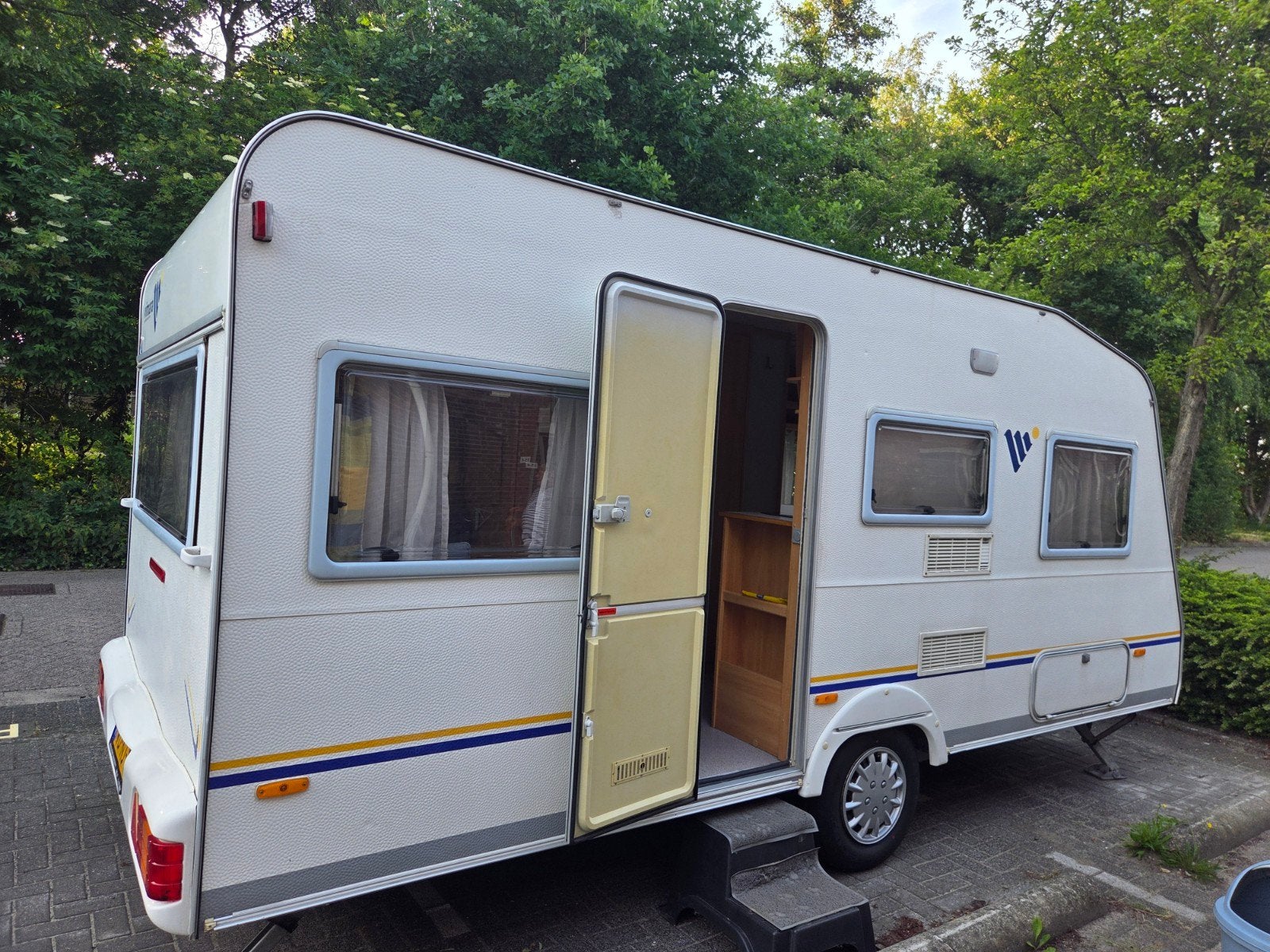 Vimara Knaus 450, Caravans en Kamperen, Caravans, Kachel, Rondzit, Particulier, Dwarsbed