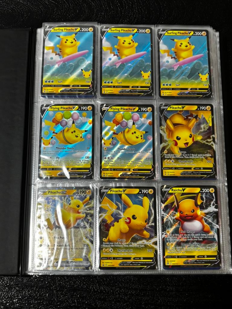 Map vol Pokémon kaarten V/EX/Vstar, Ophalen of Verzenden, Nieuw, Losse kaart, Foil