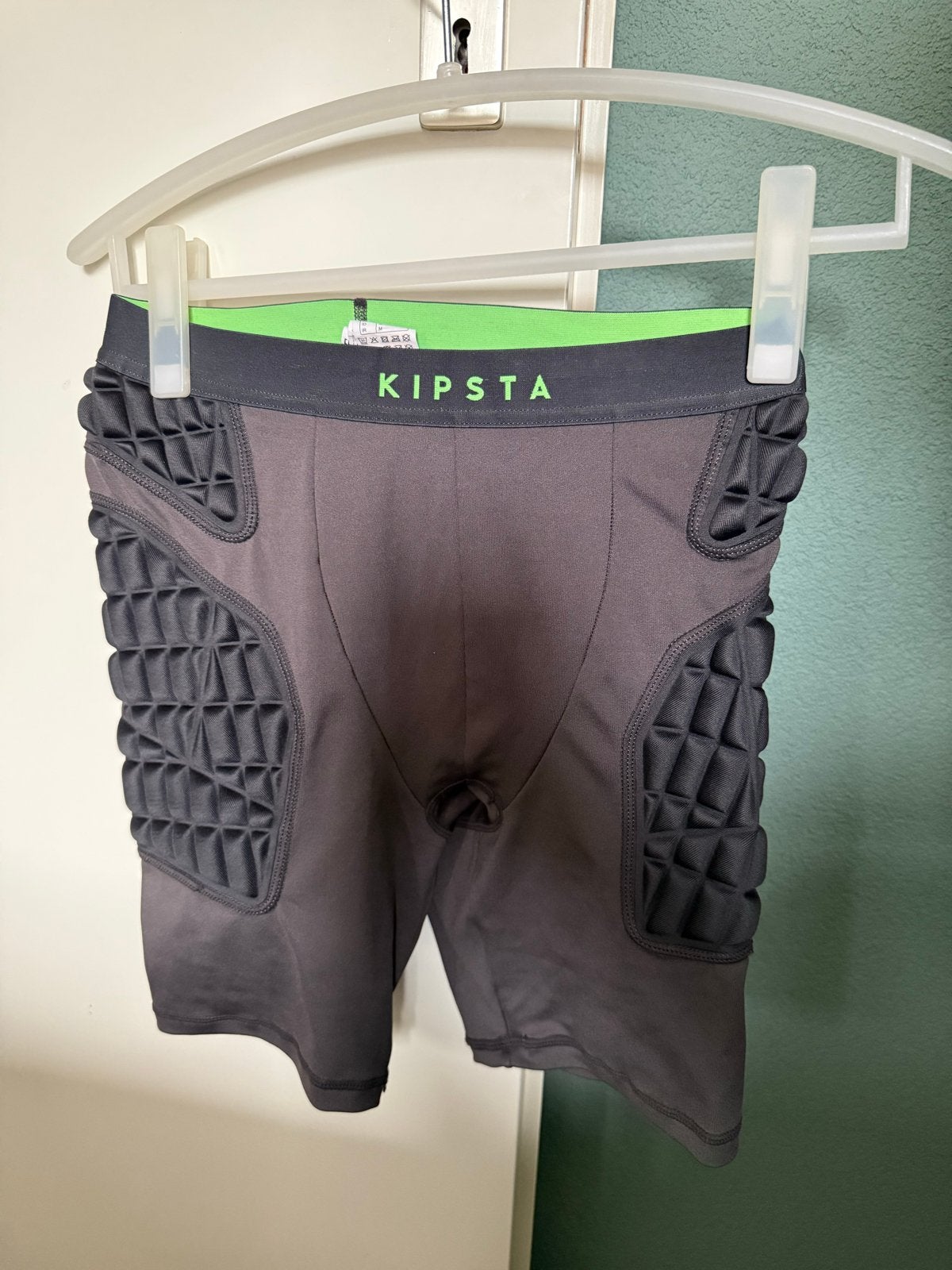 Kipsta Beschermende Voetbalbroek - Maat M, Maat M, Ophalen of Verzenden, Zo goed als nieuw, Broek
