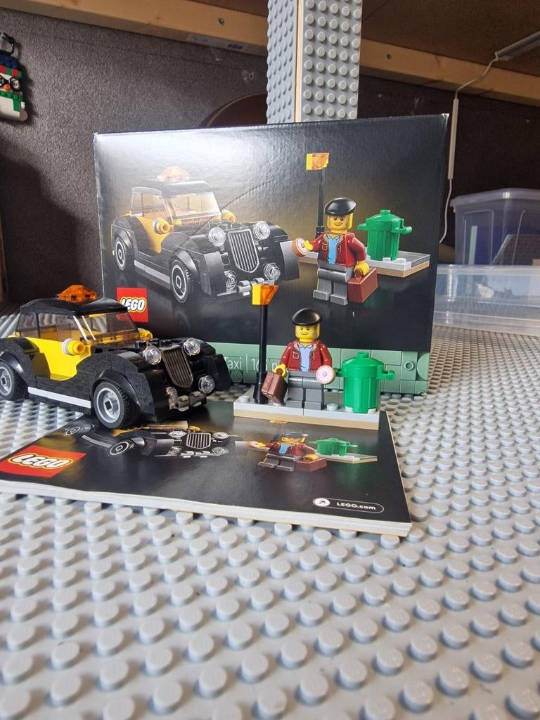 LEGO Taxi 10279 - Complete set met doos en instructies, Kinderen en Baby's, Speelgoed | Duplo en Lego, Ophalen of Verzenden